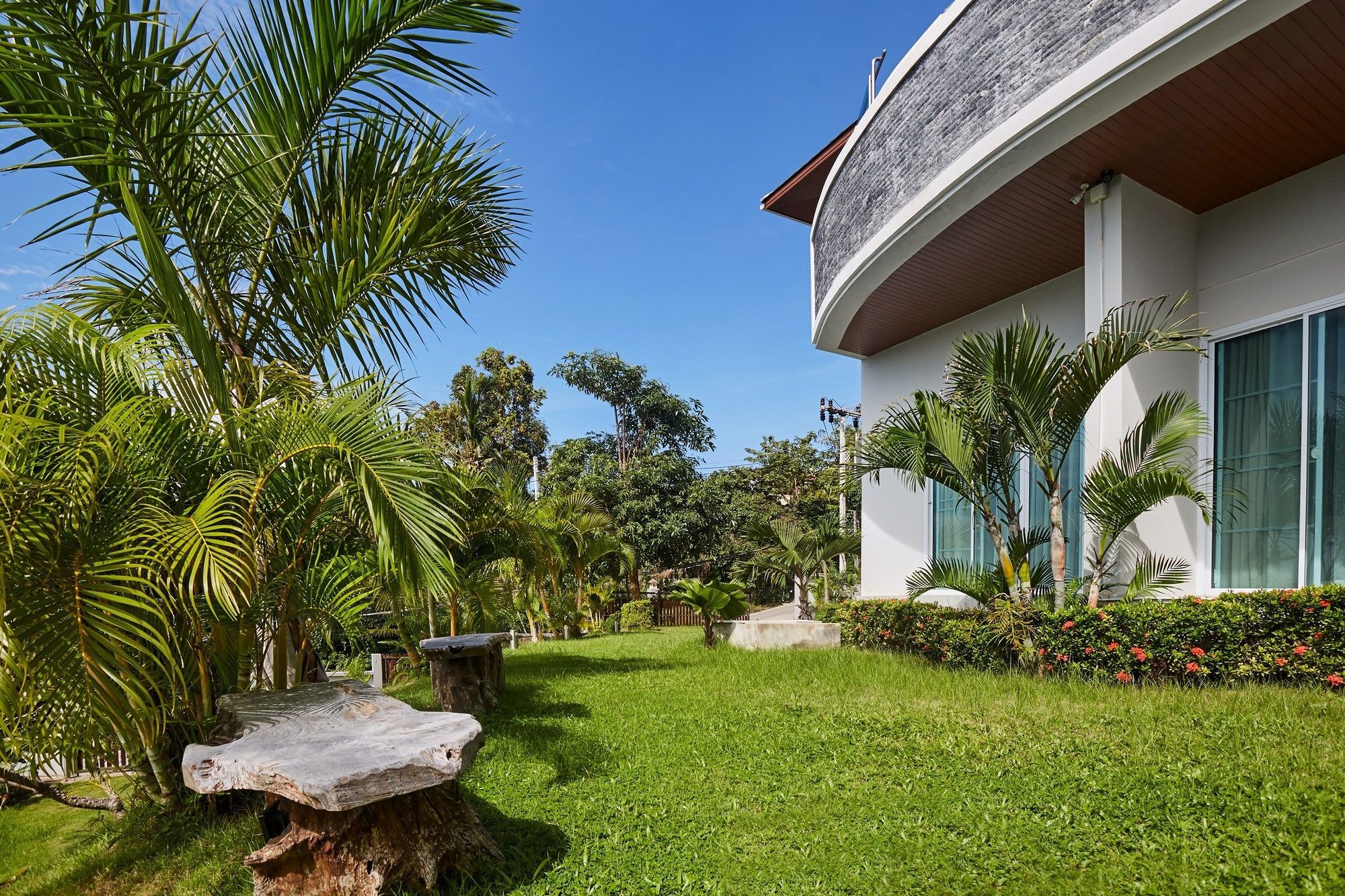 Nb Villa Vimana Bang Rak Beach  Exterior photo